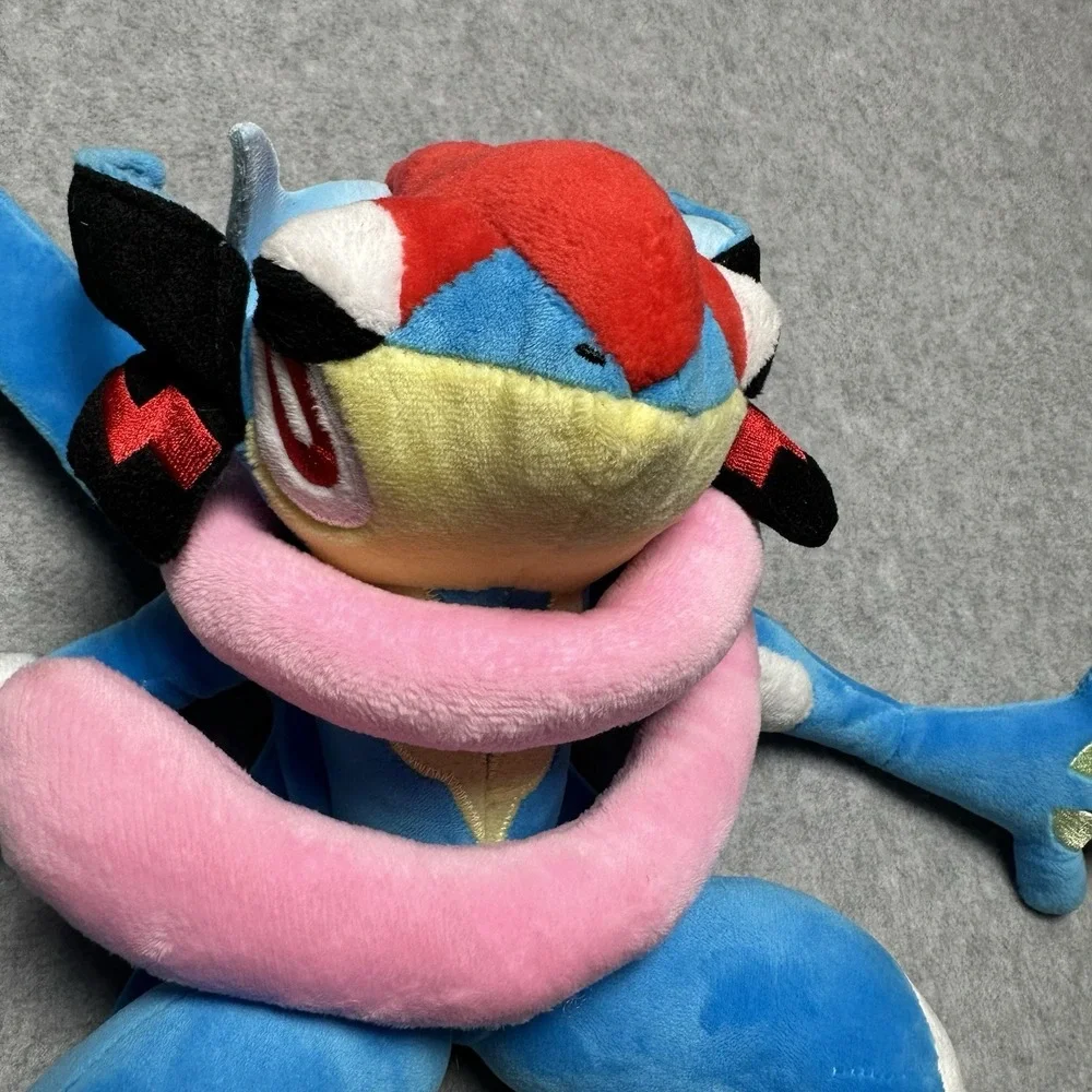 Ash's‎ Greninja Plush Pokemon 12
